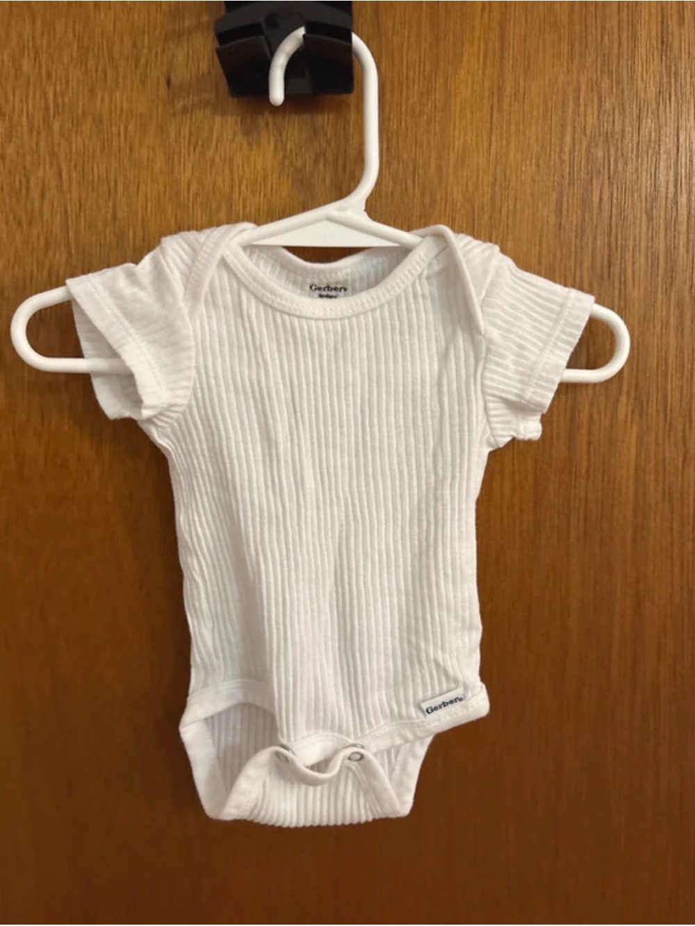 Gerber White Ribbed Short Sleeve Baby Bodysuit